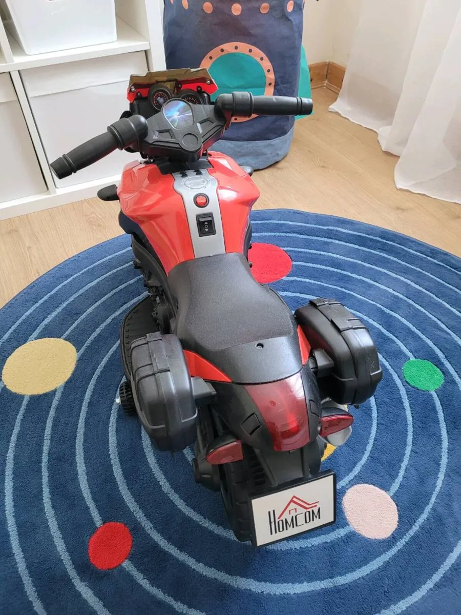 HOMCOM Kids Electric Motorbike - Image 4