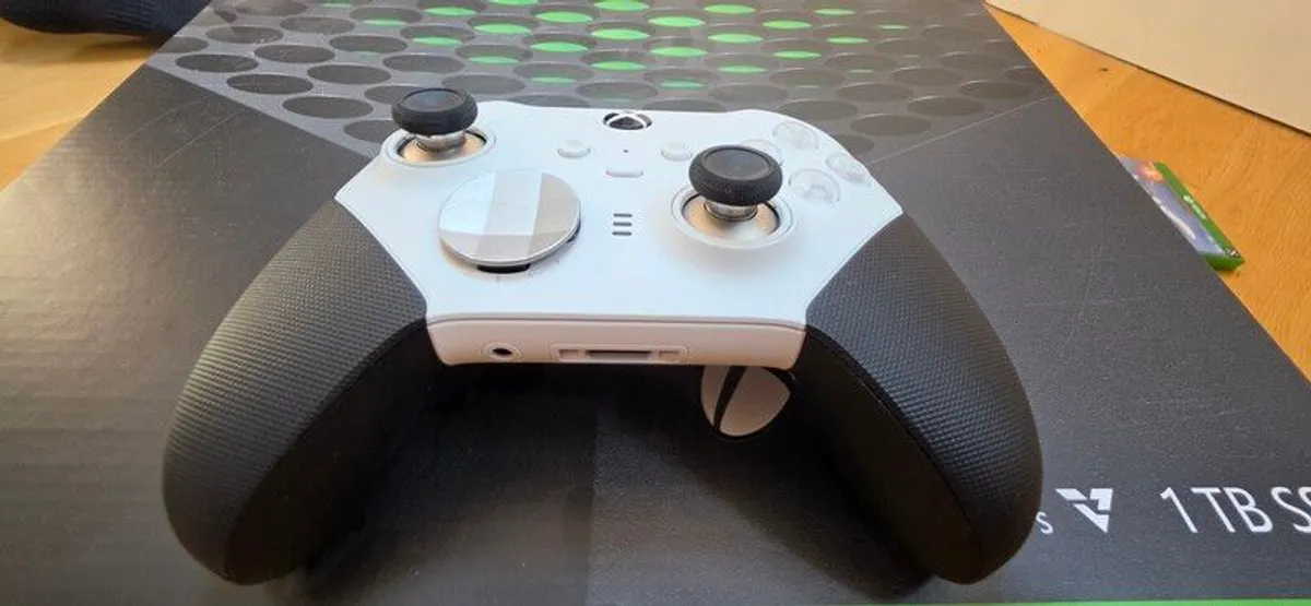 XBOX Elite 2.0 Controller - Image 4