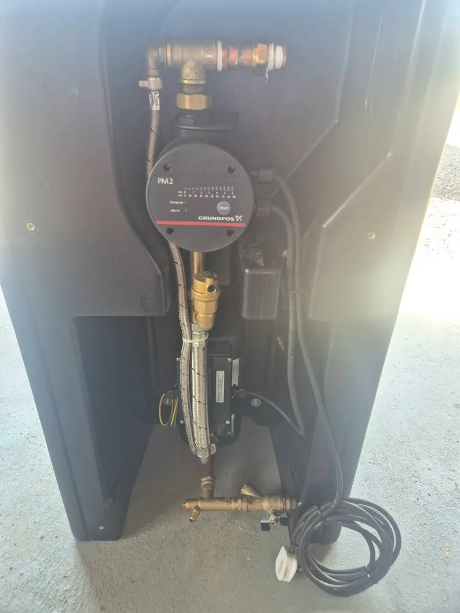 Grundfos 3.0 bar Home Booster - Image 4