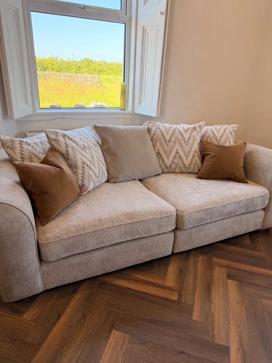 4 Seater Sofa and Cuddler Chair - Image 3