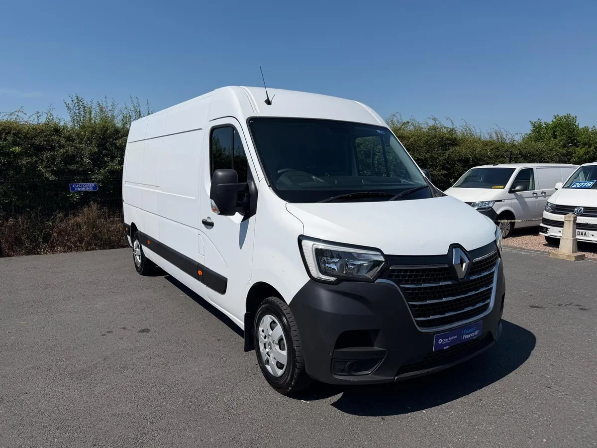 Renault Master Business + LWB. One Owner from New. - Image 1