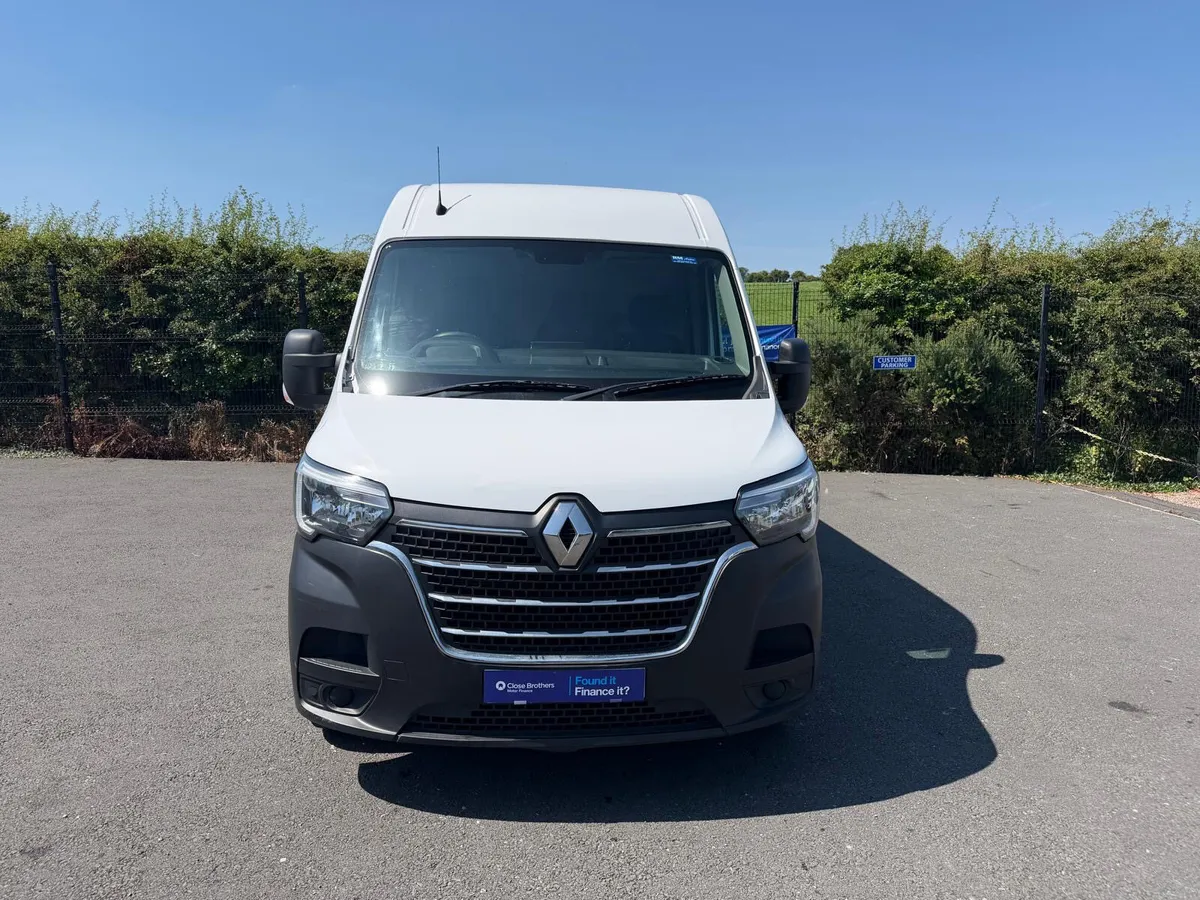 Renault Master Business + LWB. One Owner from New. - Image 2