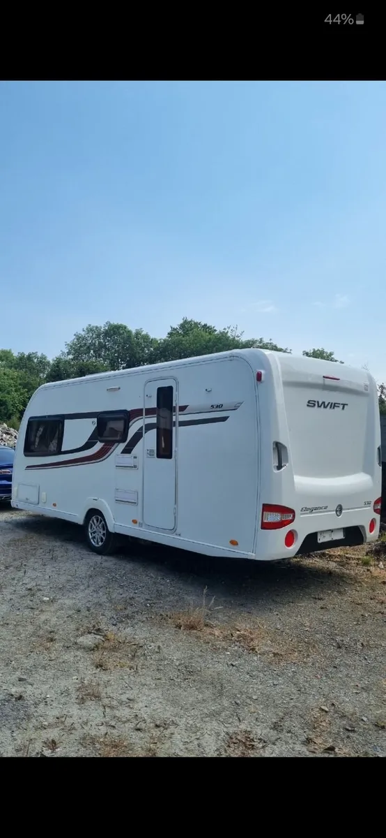Swift Elegance 530 - 4 Berth Caravan - Image 3