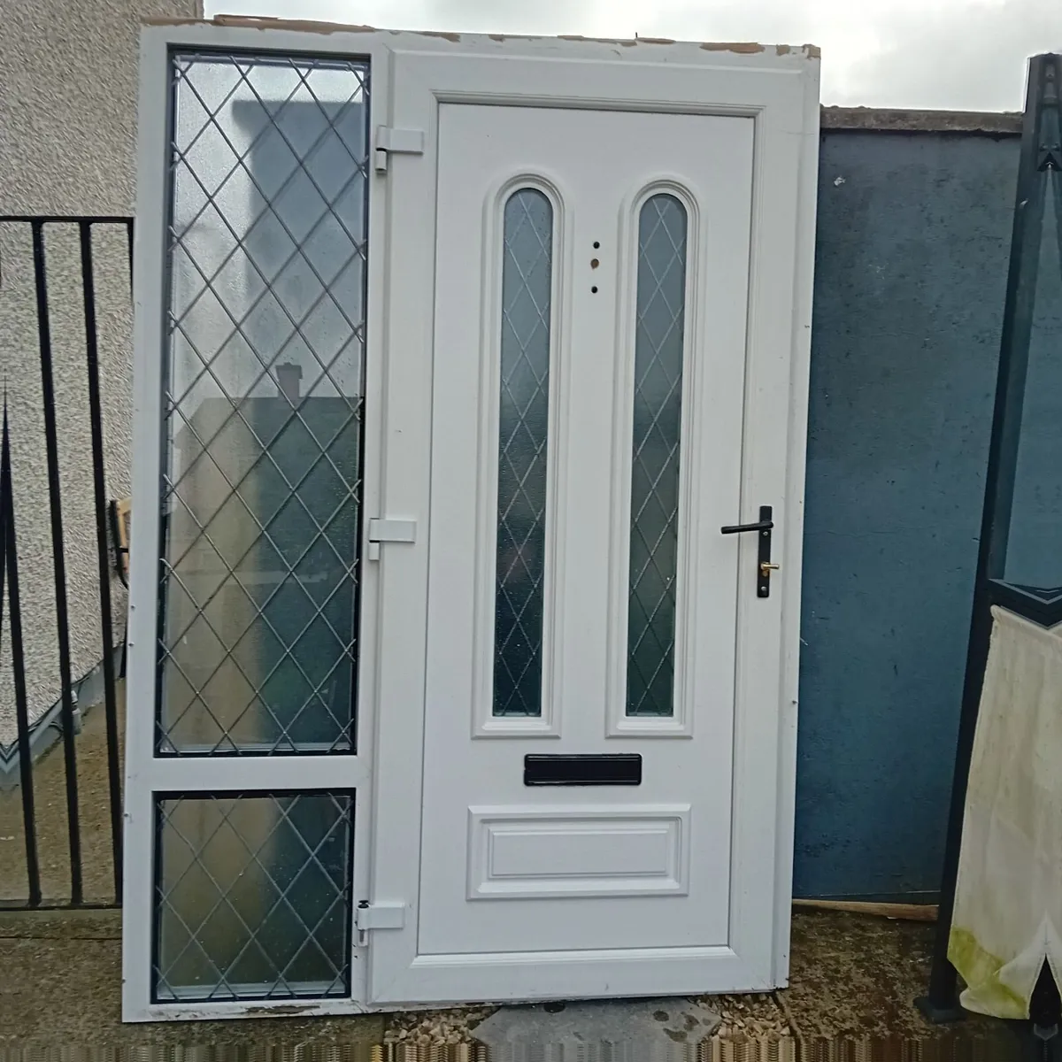 Door - Image 3
