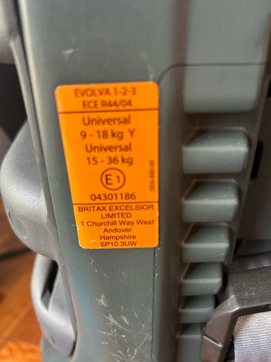 Britax Romer Evolva car seat - Image 2
