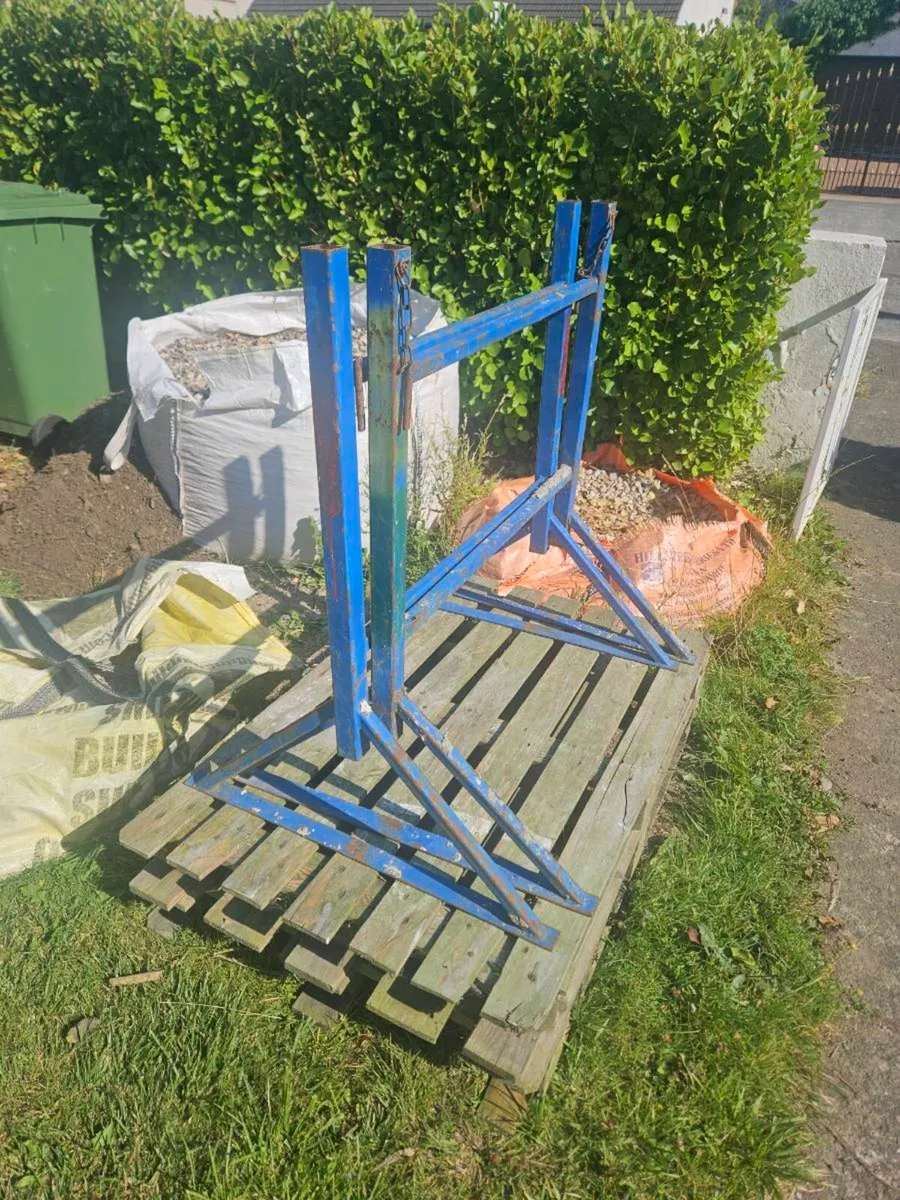 Trestles and Wood Pellets