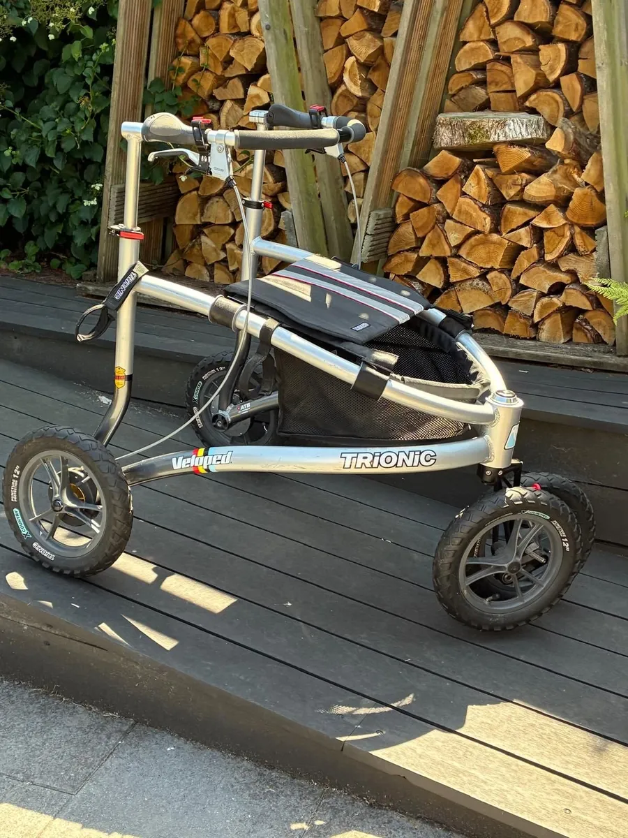 Trionic Veloped Rollator - Image 2