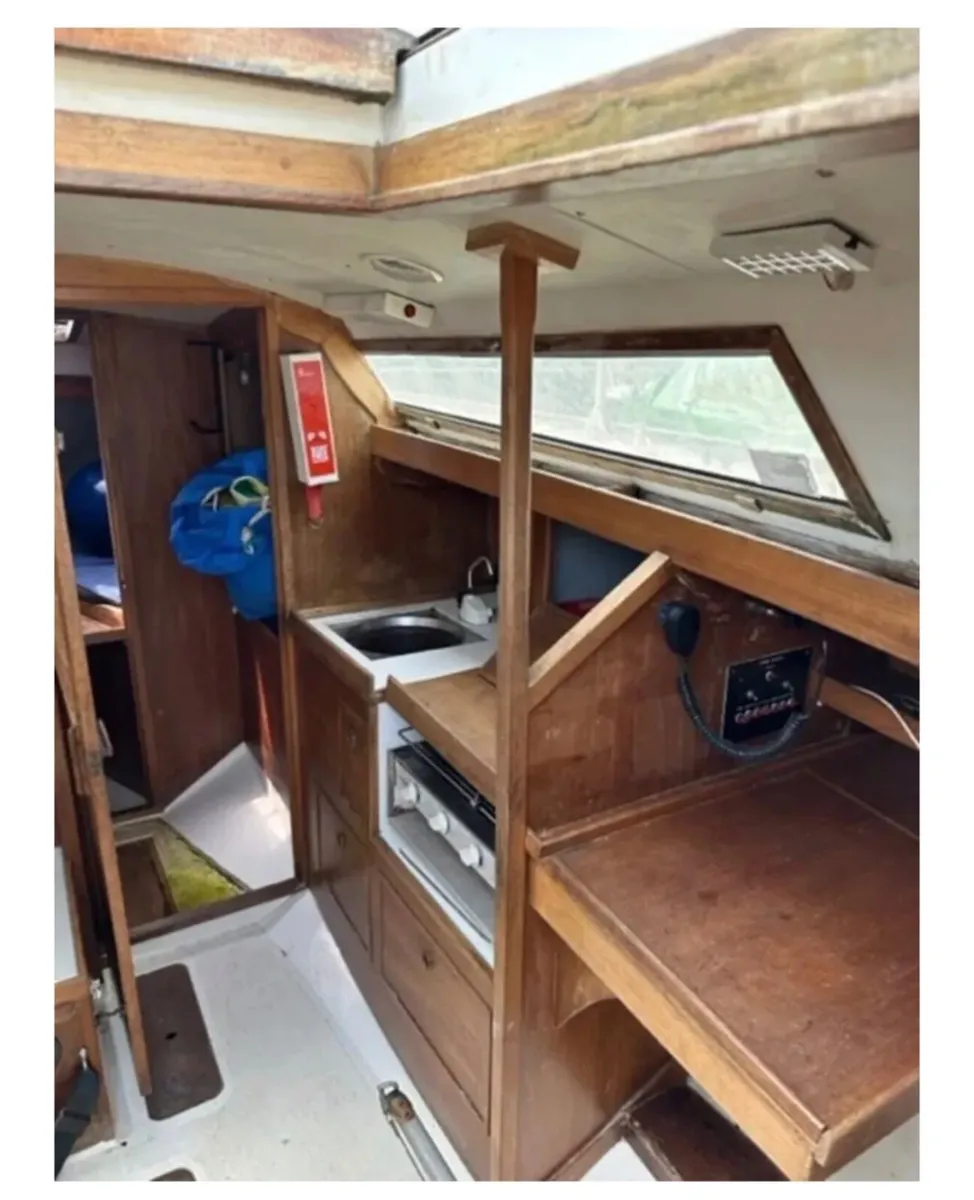 Sailing Boat Cobra 750 - Image 4
