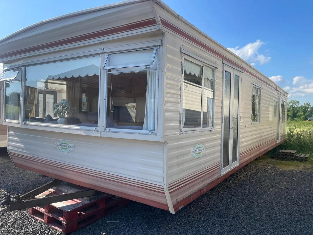 Caravan - Image 1
