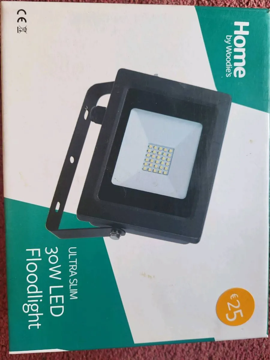 LED Floodlight - Image 1