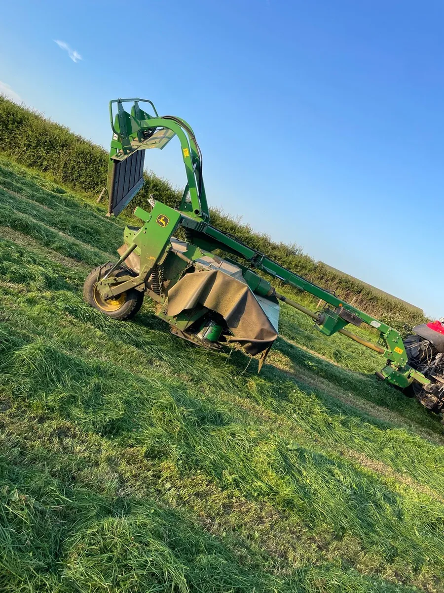 John Deere 1365 - Image 2