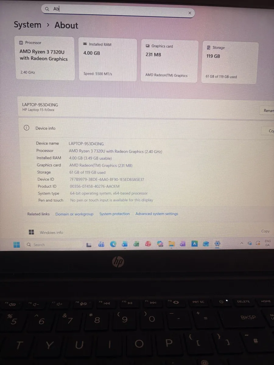 HP laptop - Image 2