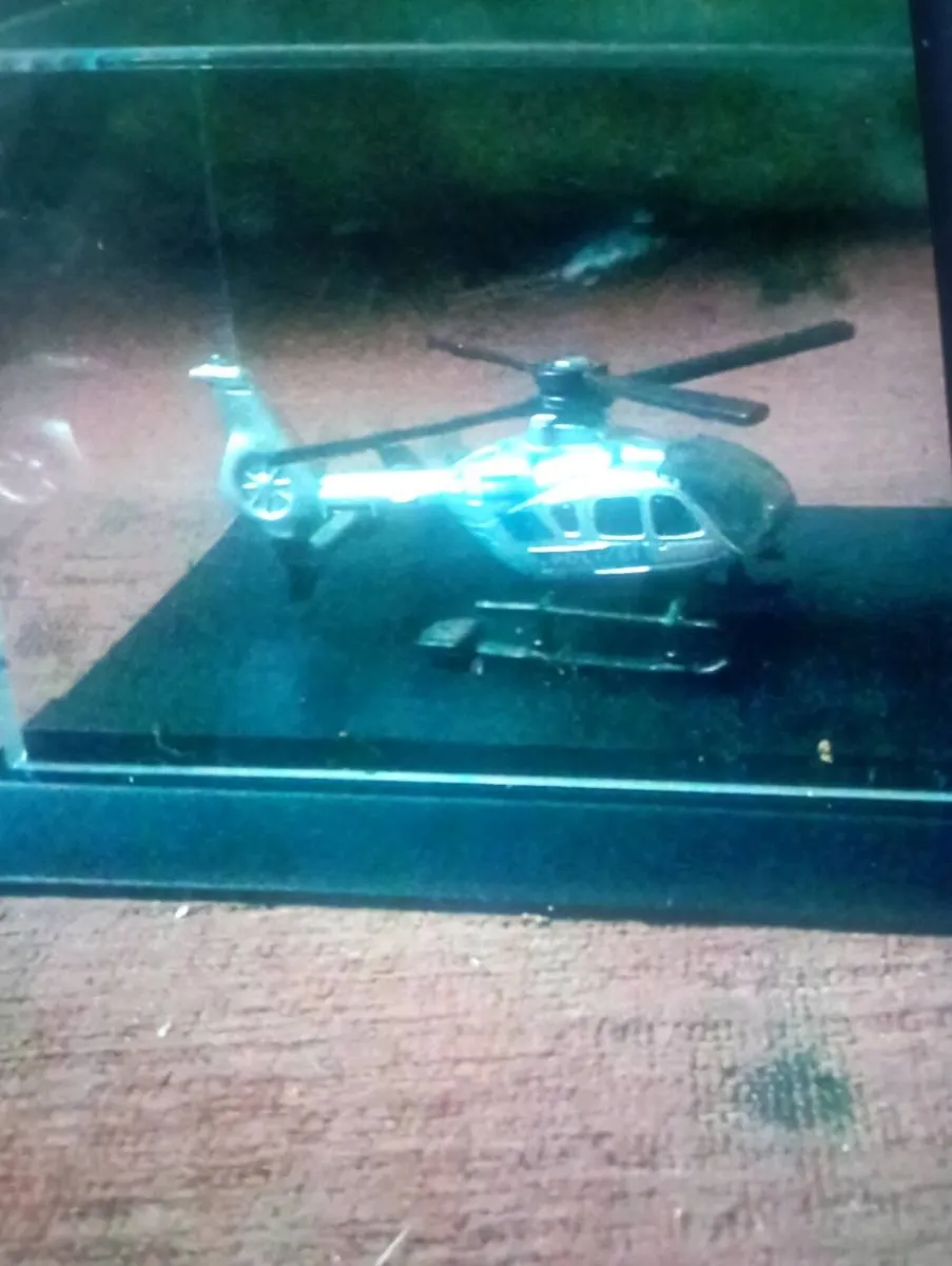 1-87 SCALE DIE-CAST MODLE AIRBUS  HI45 SET - Image 3