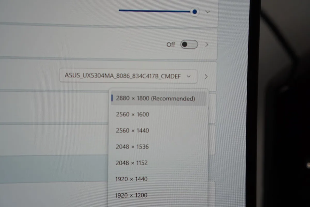 Asus Zenbook S13 3K OLED | Ultra 7  | 16GB | 1TB - Image 3
