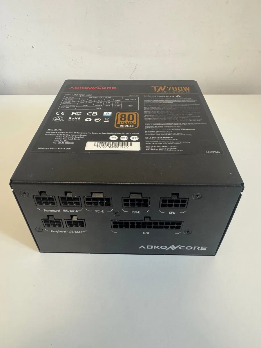 Fully Modular 700w 80+ Bronze PSU - Image 2