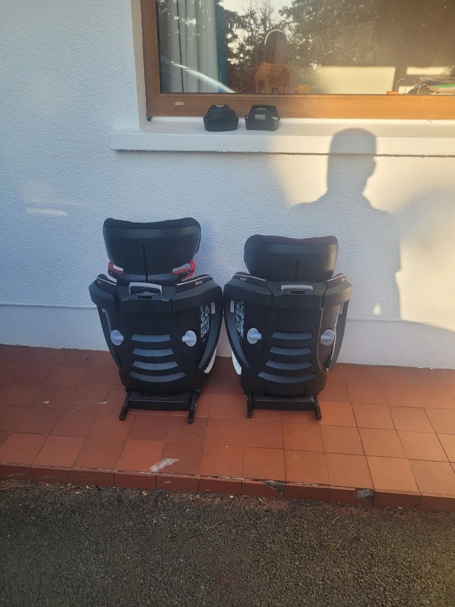 Car seats - Image 3