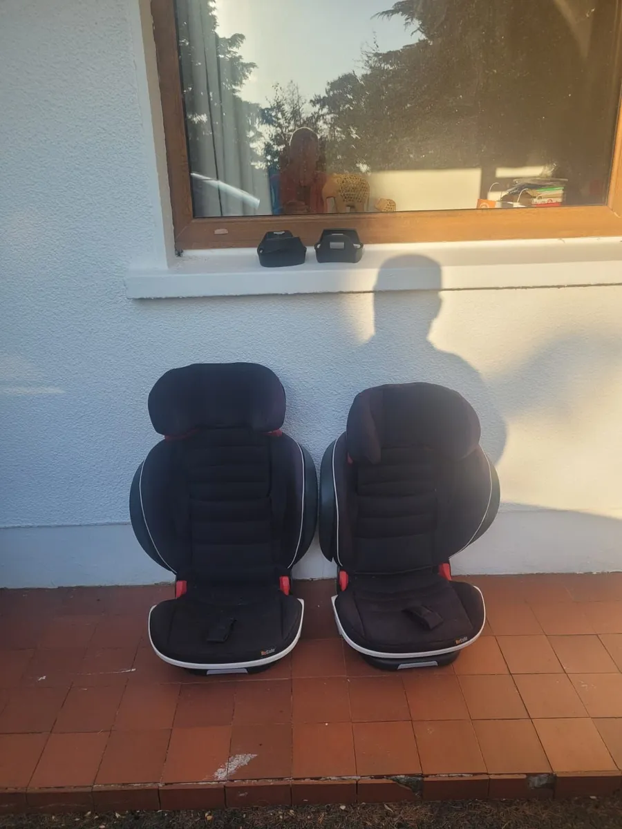 Car seats - Image 4