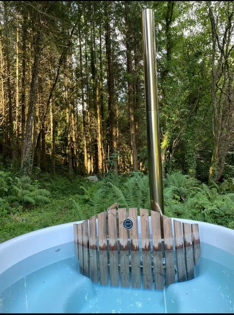 Hottub - Image 3