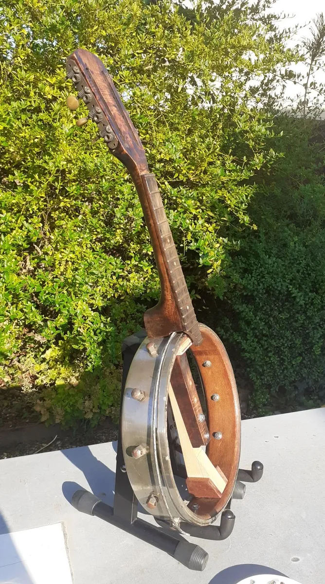 Banjo Mandolin for parts or repair - Image 4