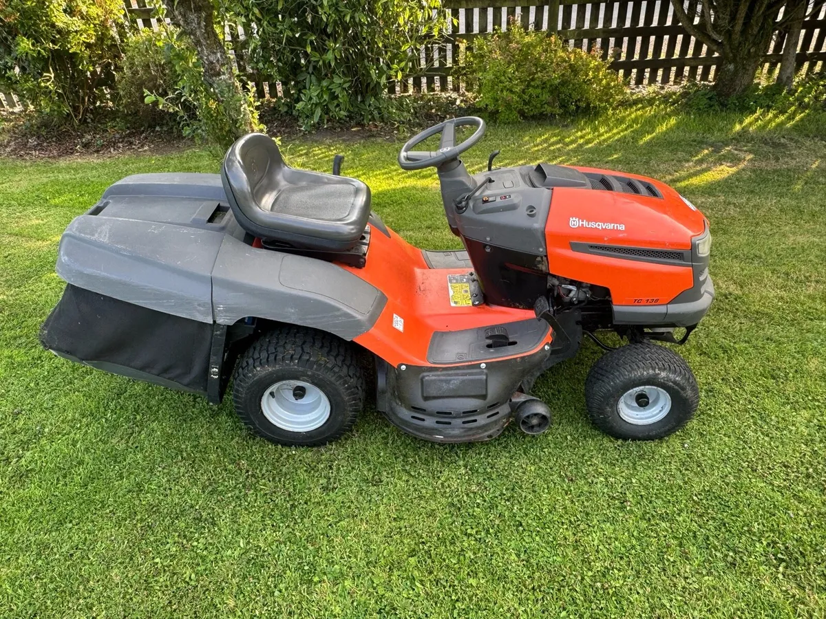 Ride on mower - Image 2