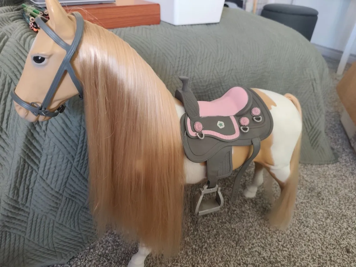 Our Generation Horse , teepee tent. - Image 1