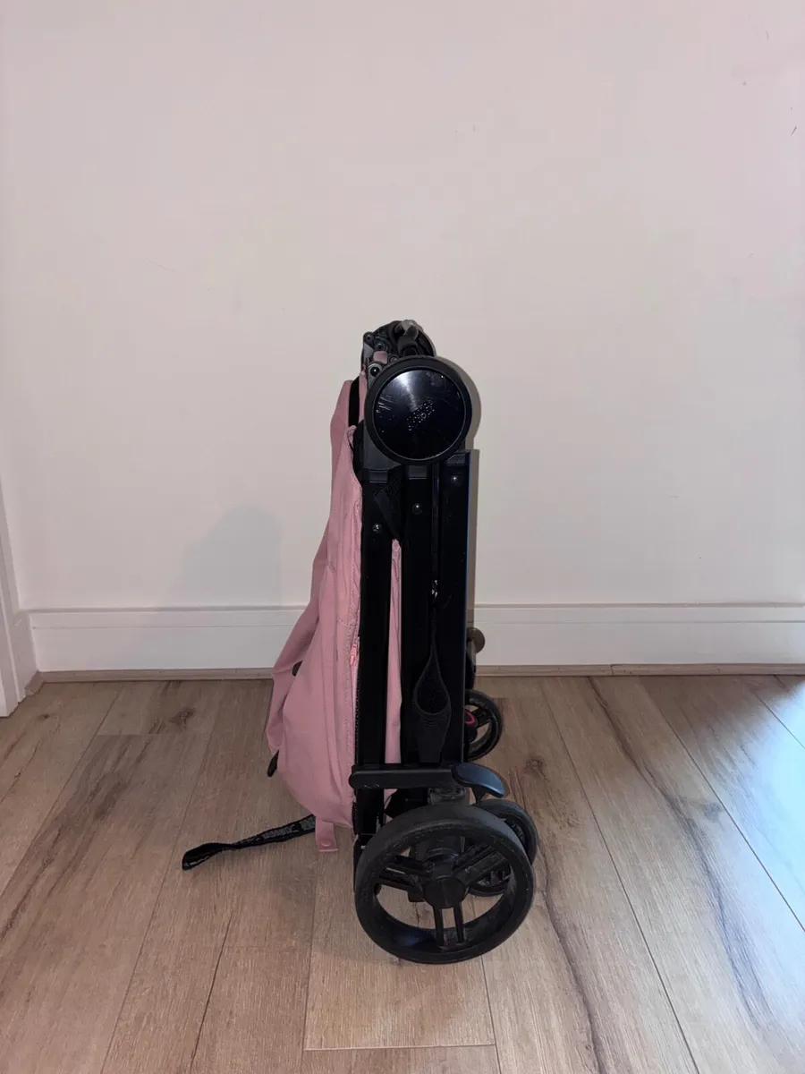 Stroller - Image 4