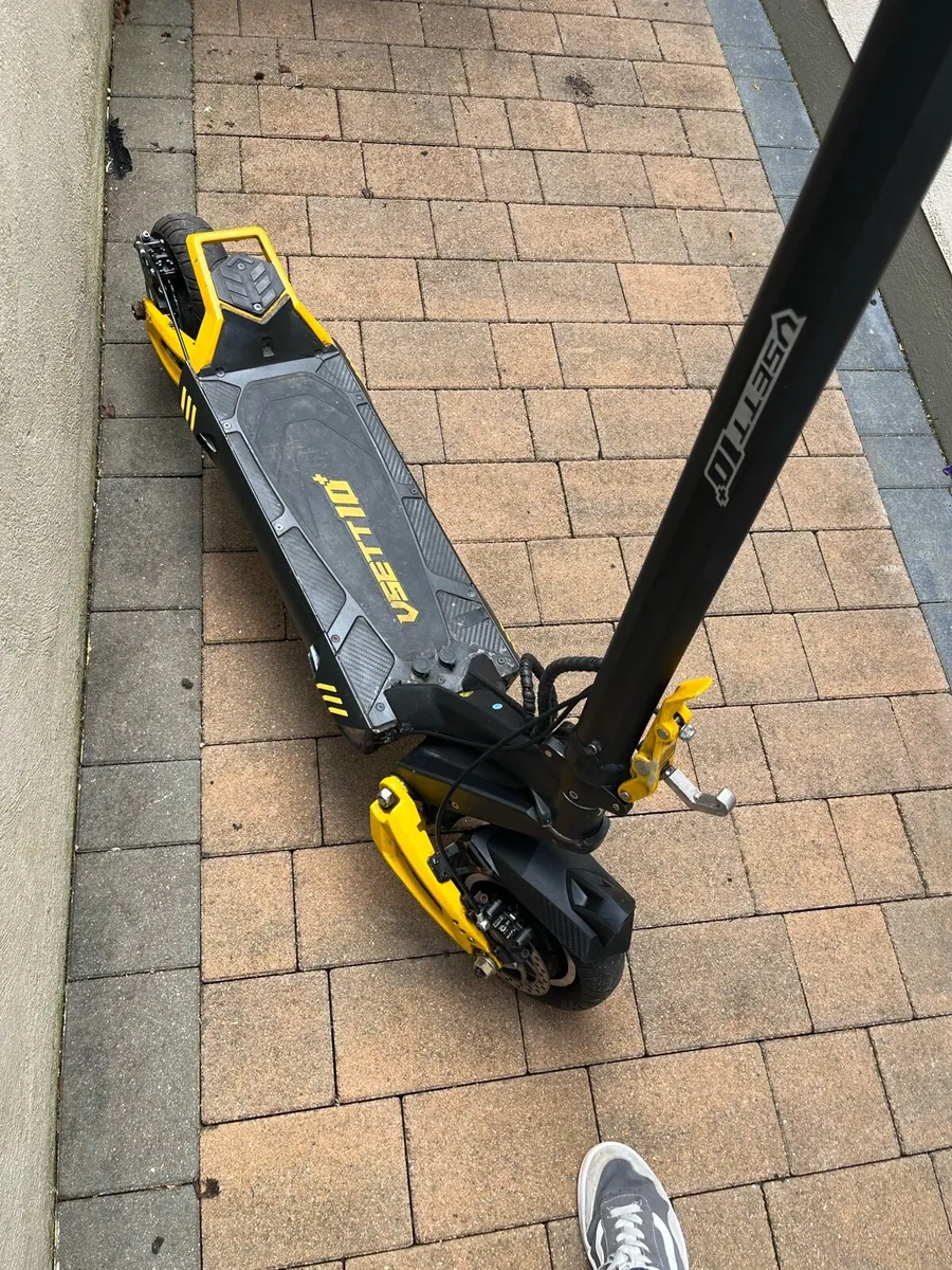 Electric scooter - Image 1