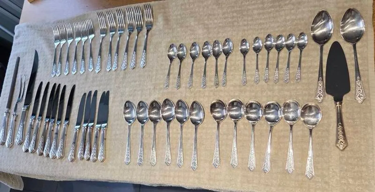 Newbridge Cutlery - Image 1