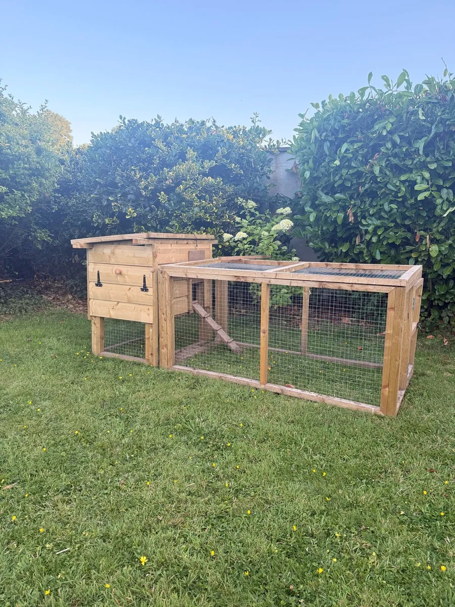 Chicken coop - Image 1