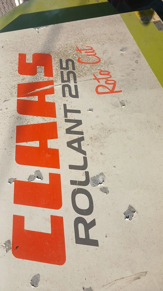 Breaking Claas rollant 255 ,254,250 round baler - Image 1