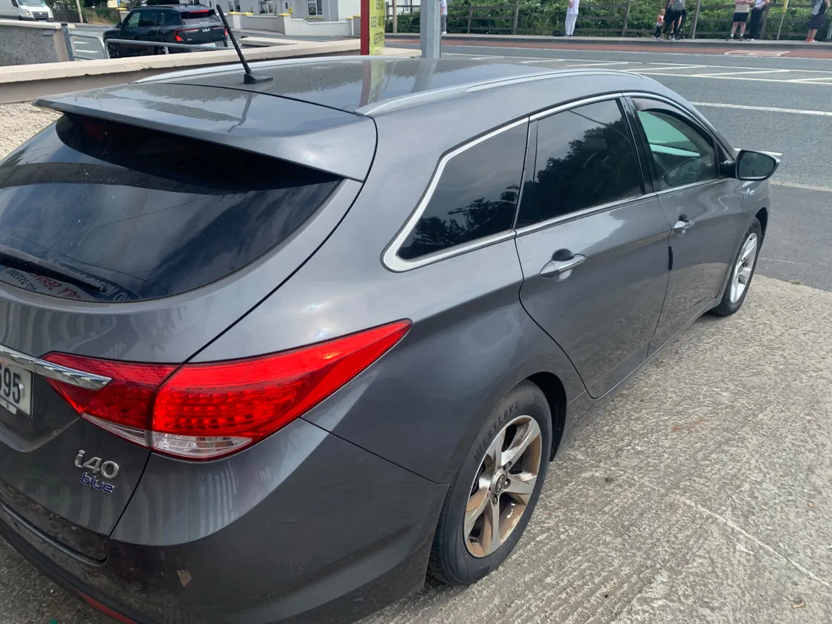 2013 HYUNDAI i40 DIESEL ESTATE - Image 3