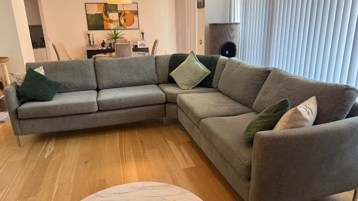 Corner Sofa - Image 1