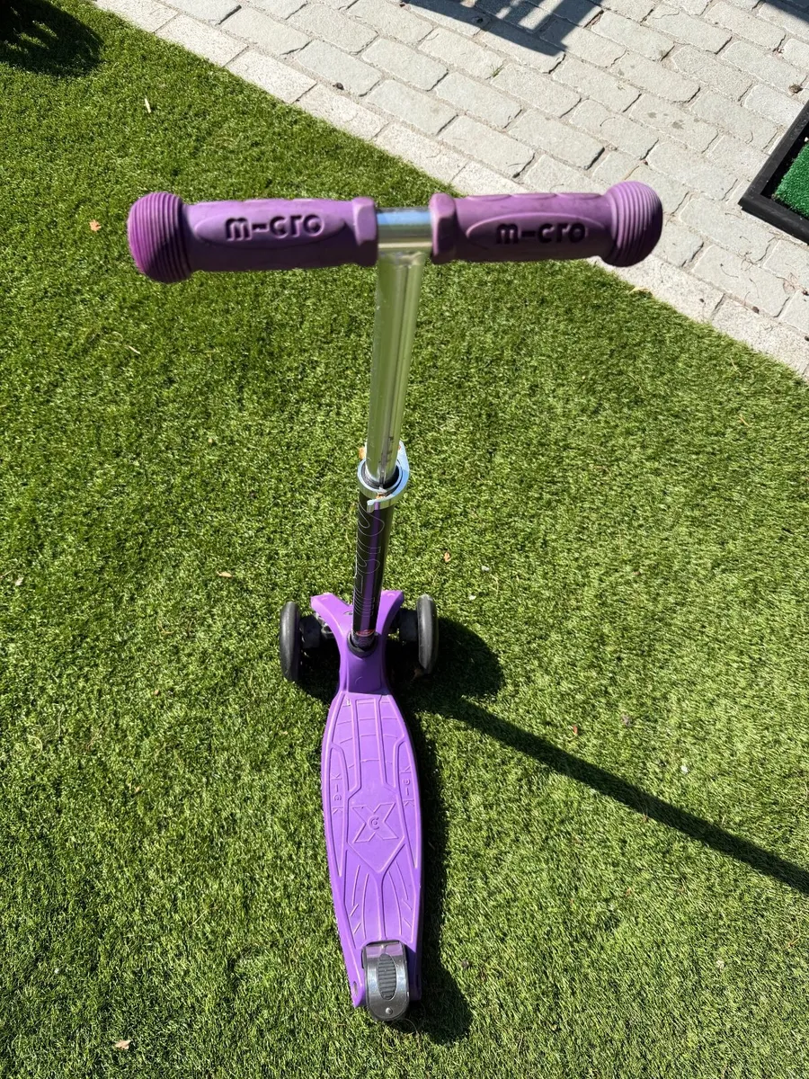 Childs Scooter - Image 1