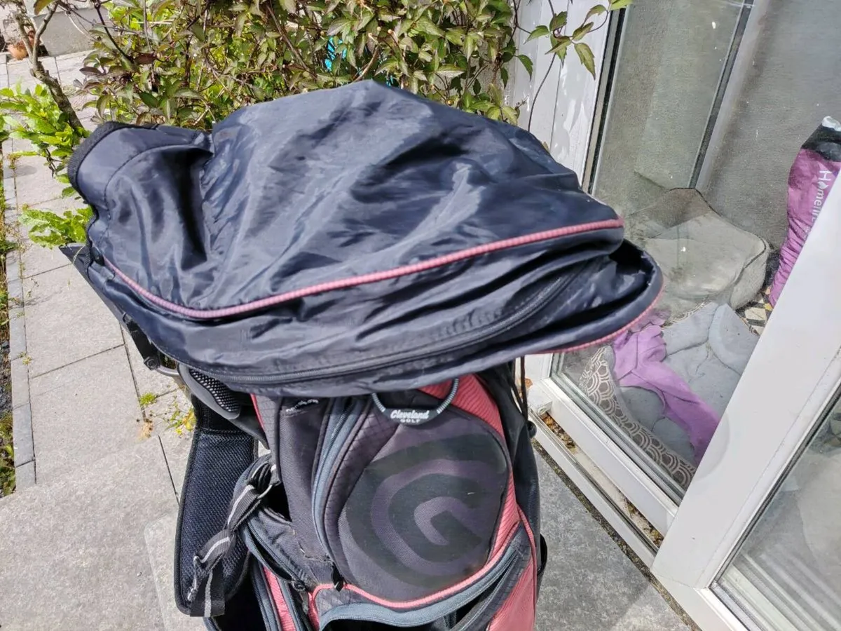 Cleeveland Golf bag - Image 4