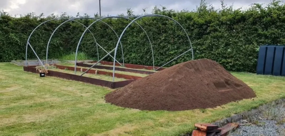 Premium Dry, Rich Screened Topsoil 🌱 - Image 3