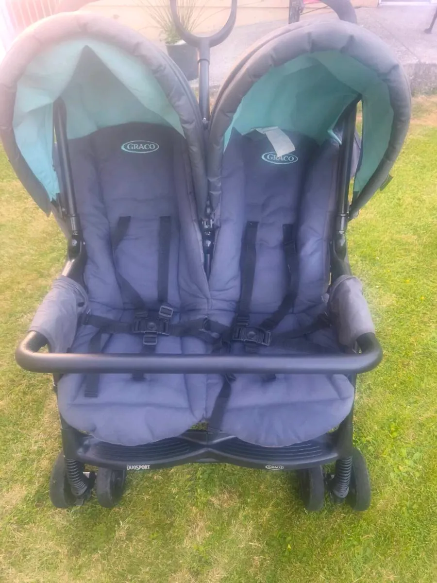 Double Baby buggy - Image 1