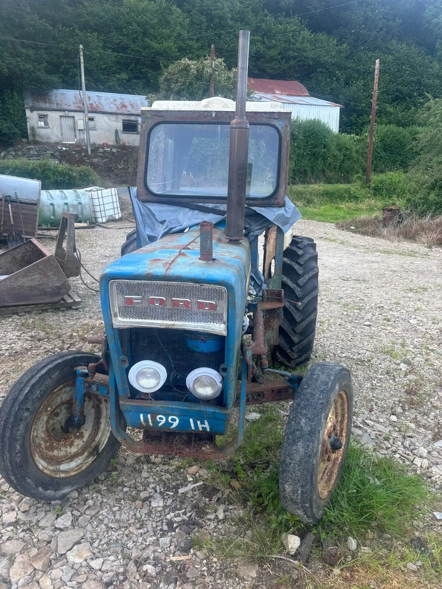 Ford 3000 - Image 2