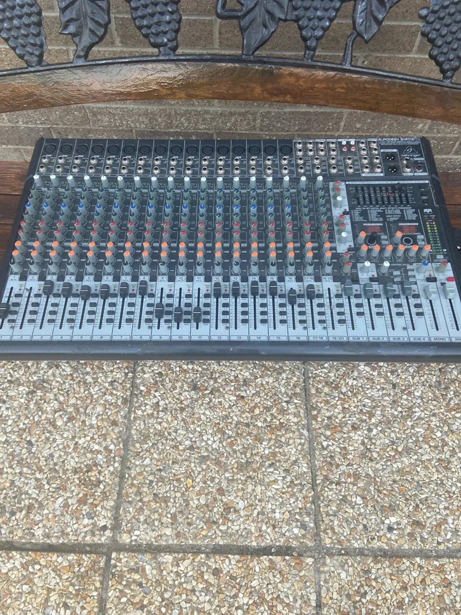 Behringer.  Eurodesk SX2442FX. - Image 3