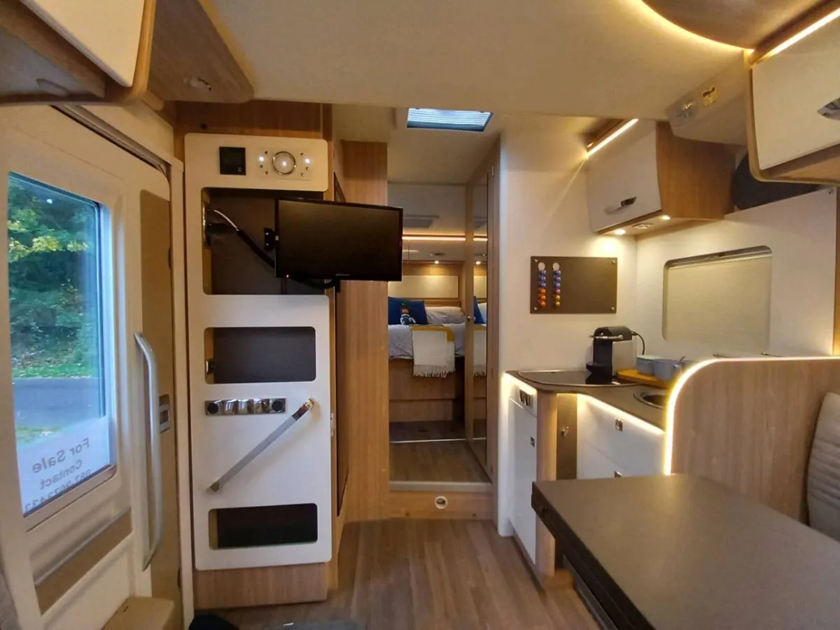 Burstner lyseo time, 4 berth, island bed - Image 4