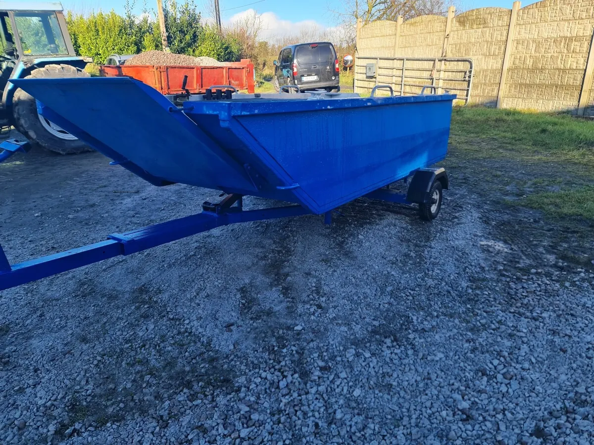 aluminium boat with ramp and trailer reduced - Image 4