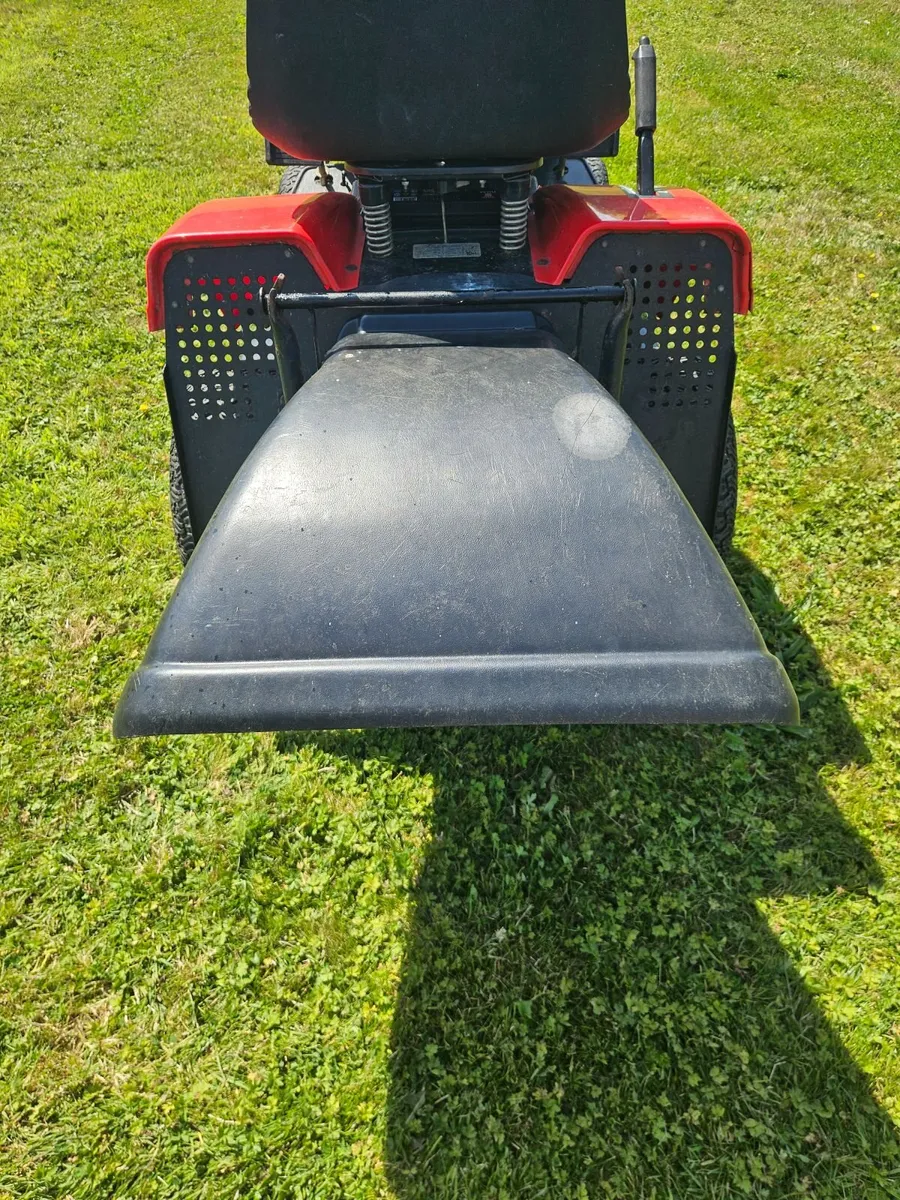 Ride on lawn mower 40" cut - Image 4