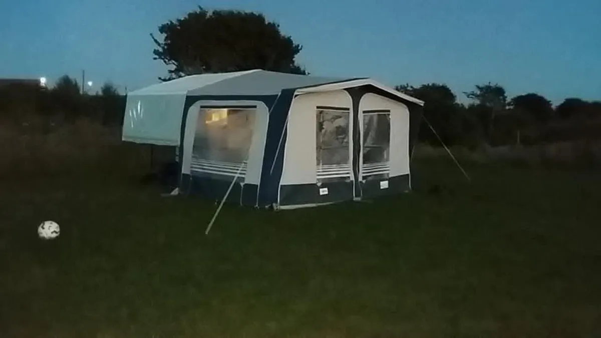 Trailer Tent - Image 1
