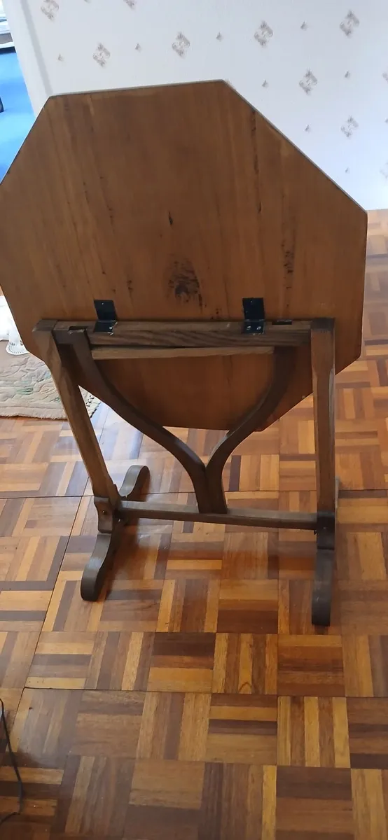 CARD TABLE/ Occasional table - Image 2