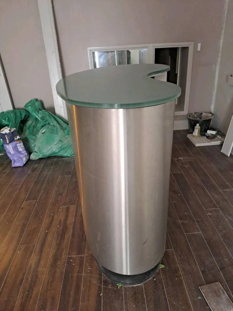 Modern Curved Stainless Steel Reception Desk - Image 3
