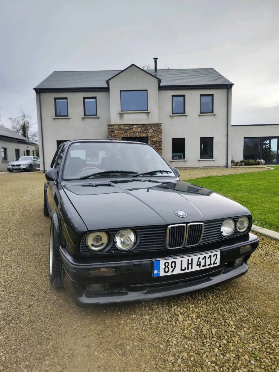 BMW 325i Touring - Image 3