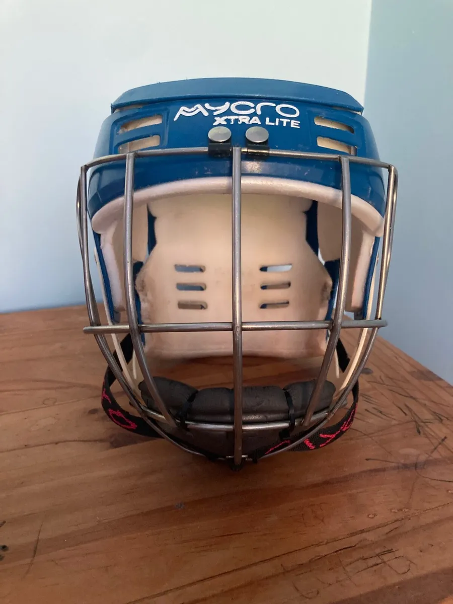 MYCRO Xtra lite kids hurling helmet - Image 4