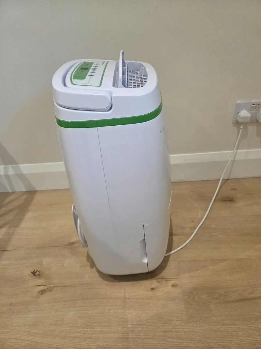 Meaco 20L Low Energy Dehumidifier - Image 2