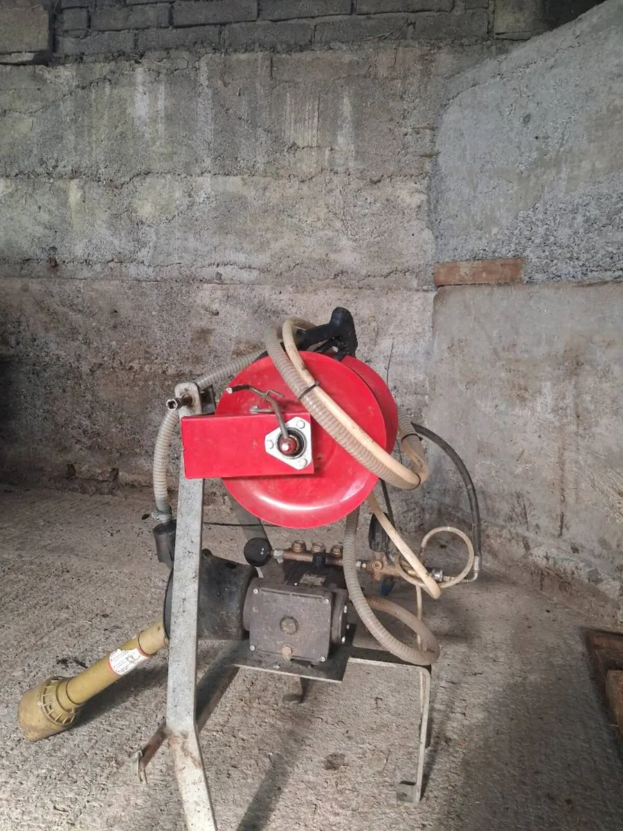 Hawk tractor power washer - Image 3