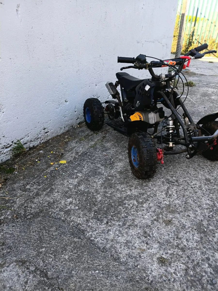 50cc quad - Image 1
