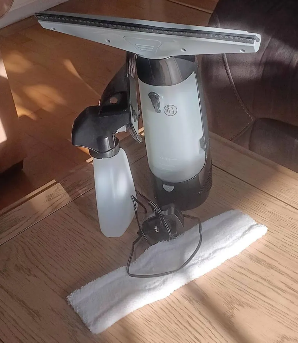Easy Home Cordless Window Vacuum - Image 2